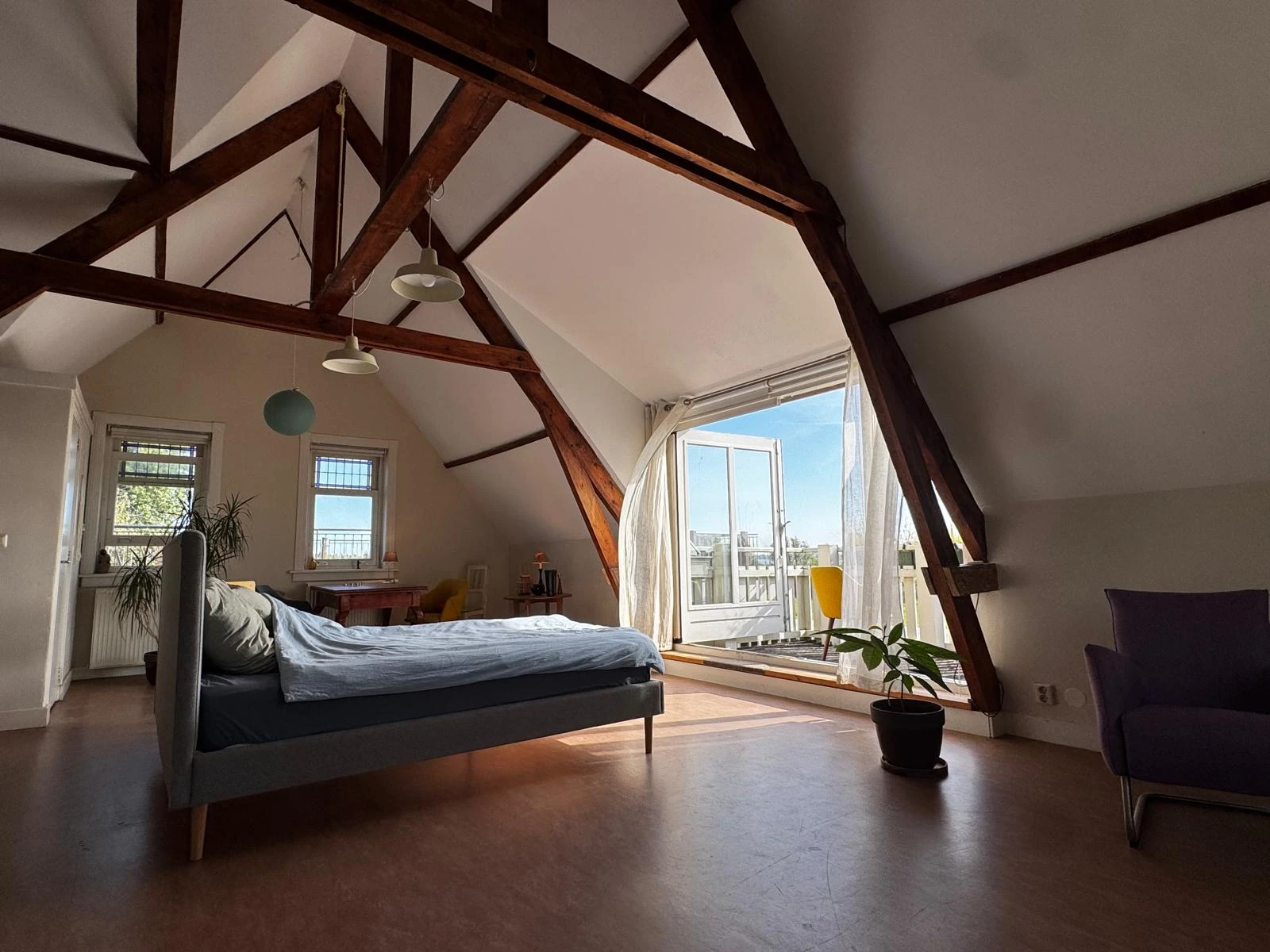 De Waalkamer — Het bed